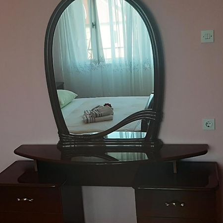 Apartment Vana Trogir Exterior photo